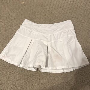 Ivivva by Lululemon Fast Drill White Pleated Lined Tennis Skort.